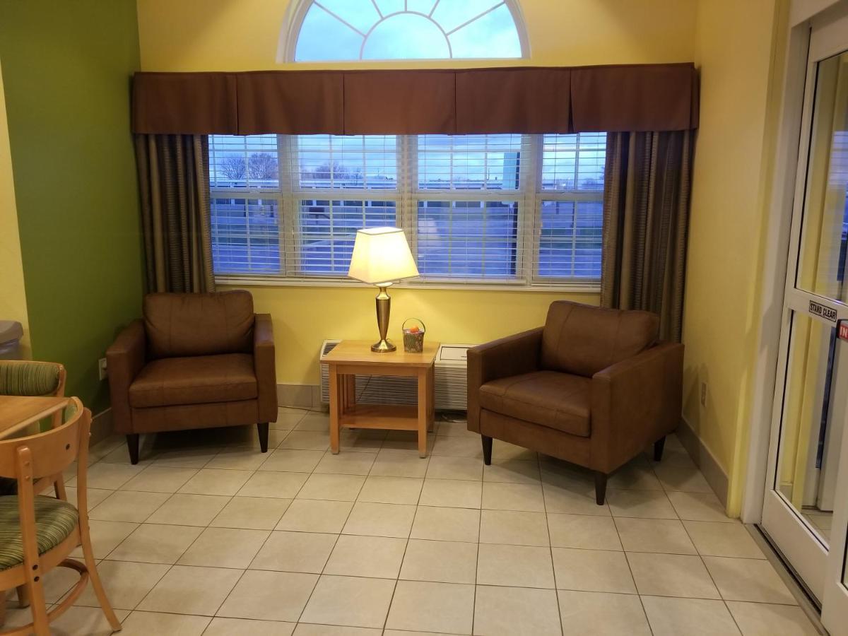 Microtel Inn & Suites By Wyndham Delphos Extérieur photo