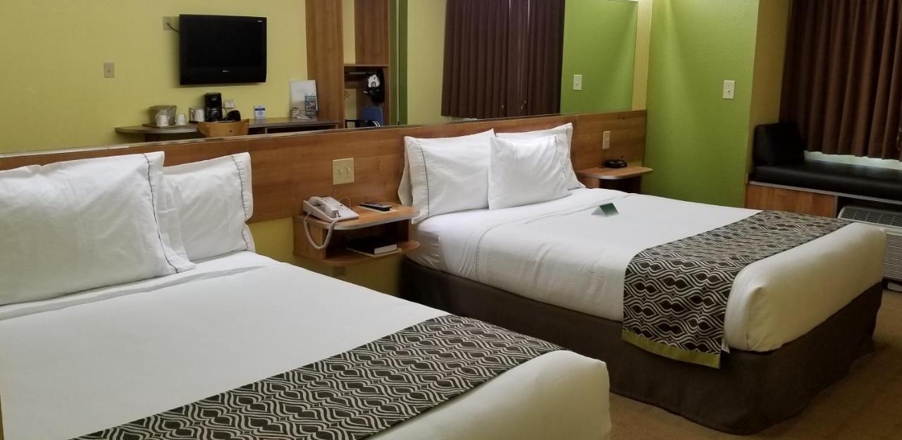 Microtel Inn & Suites By Wyndham Delphos Extérieur photo